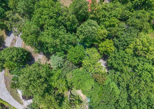 1908 Potts Camp Rd, Smithville, TN 37166