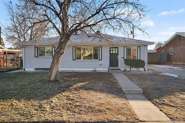 2580 S Perry Street, Denver, CO 80219