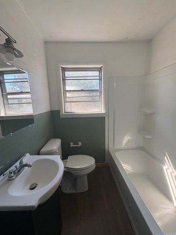 104 W Searcy Street, Kensett, AR 72082