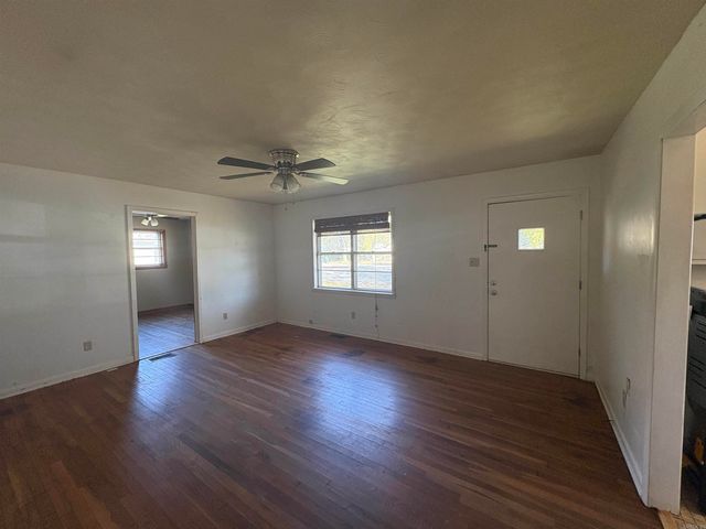 104 W Searcy Street, Kensett, AR 72082