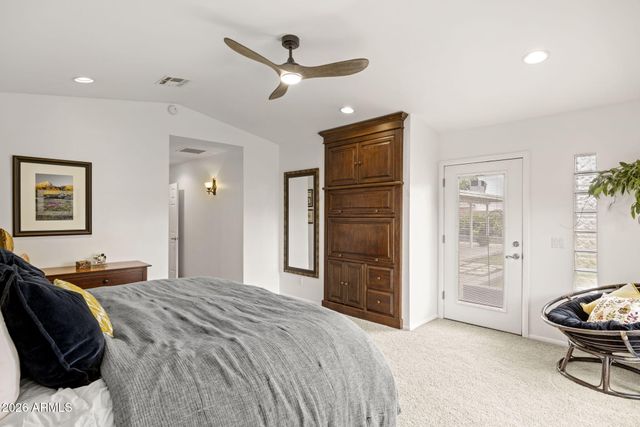 4440 E CLARENDON Avenue, Phoenix, AZ 85018