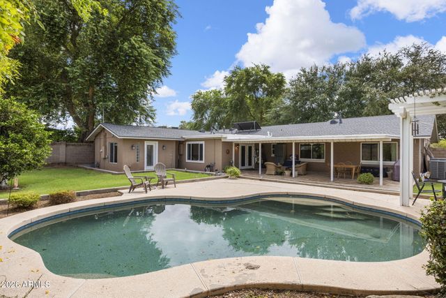 4440 E CLARENDON Avenue, Phoenix, AZ 85018