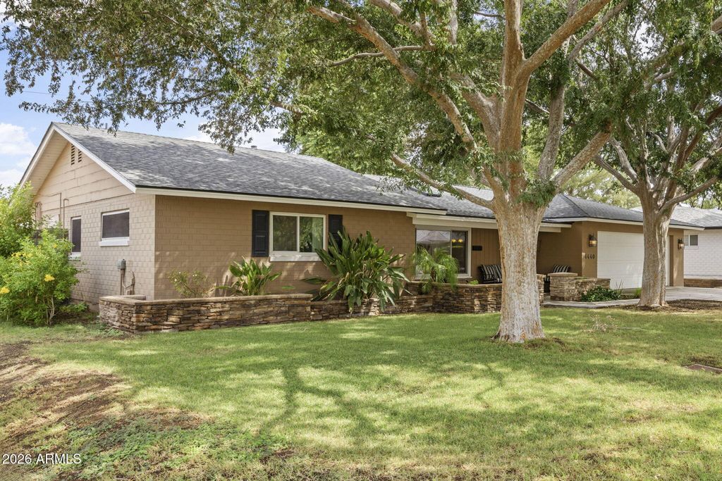 4440 E CLARENDON Avenue, Phoenix, AZ 85018 — photo 3