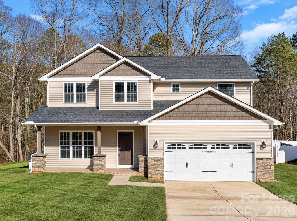 108 Pine Bluff Court, Mount Holly, NC 28120