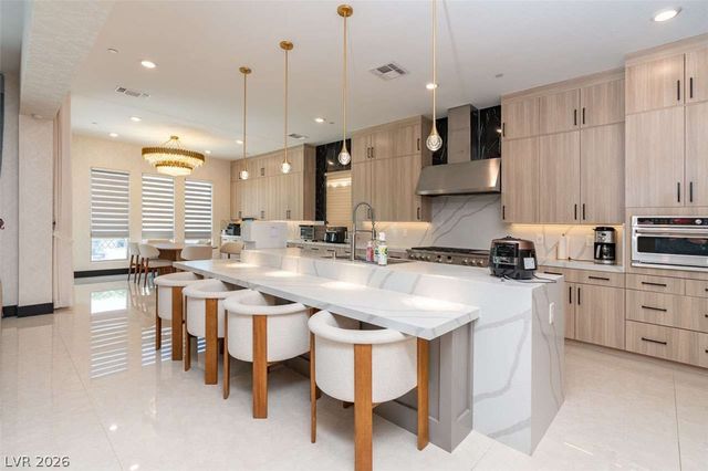 12154 Harris Summit Avenue, Las Vegas, NV 89138