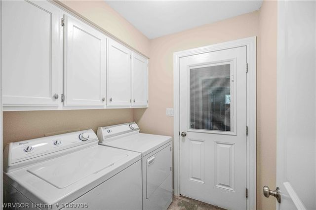 1410 Briarwood Drive, Alma, AR 72921