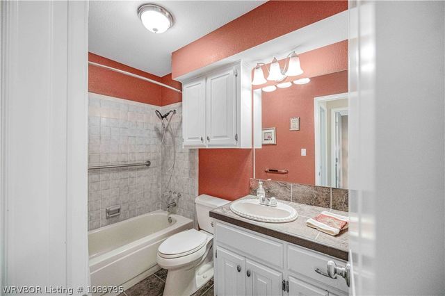1410 Briarwood Drive, Alma, AR 72921