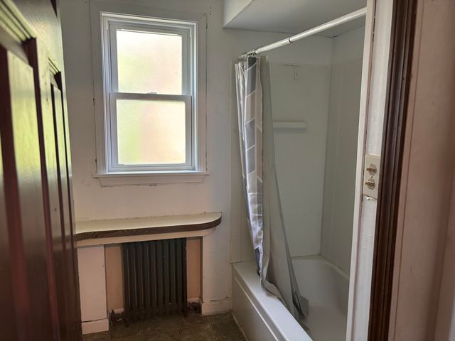 107 Adams, East Tawas, MI 48730