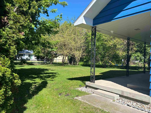107 Adams, East Tawas, MI 48730