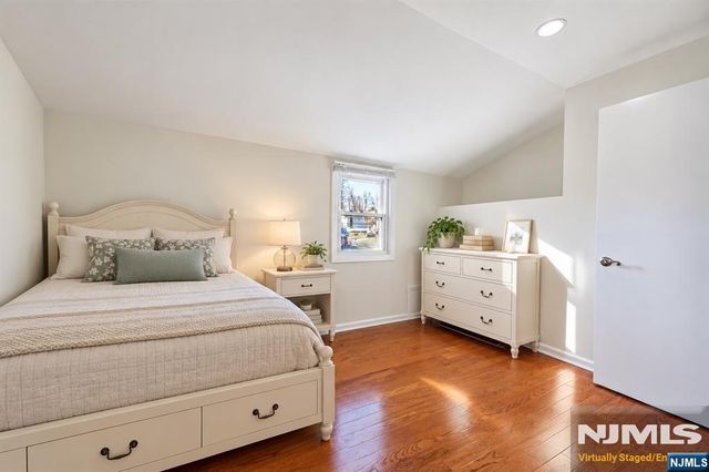 35 Lexington Avenue, Cresskill, NJ 07626