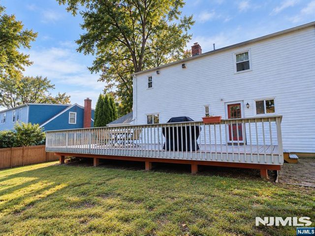 35 Lexington Avenue, Cresskill, NJ 07626