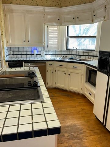 2419 East Briargate Drive, Bryan, TX 77802