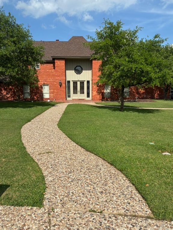 2419 East Briargate Drive, Bryan, TX 77802