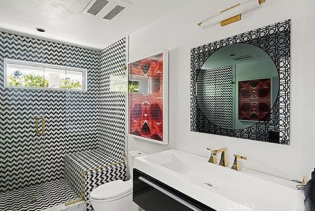 1030 San Rafael Ln, Pasadena, CA 91105