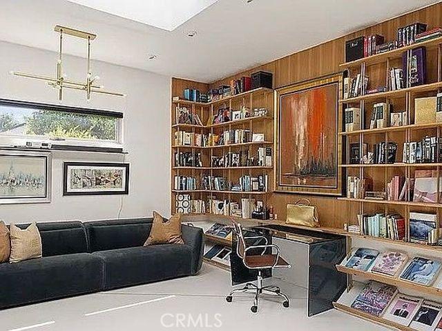 1030 San Rafael Ln, Pasadena, CA 91105