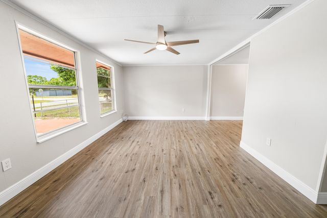 612 SW 9th Street, Okeechobee, FL 34974