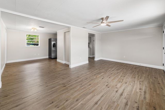 612 SW 9th Street, Okeechobee, FL 34974