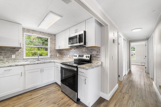 612 SW 9th Street, Okeechobee, FL 34974