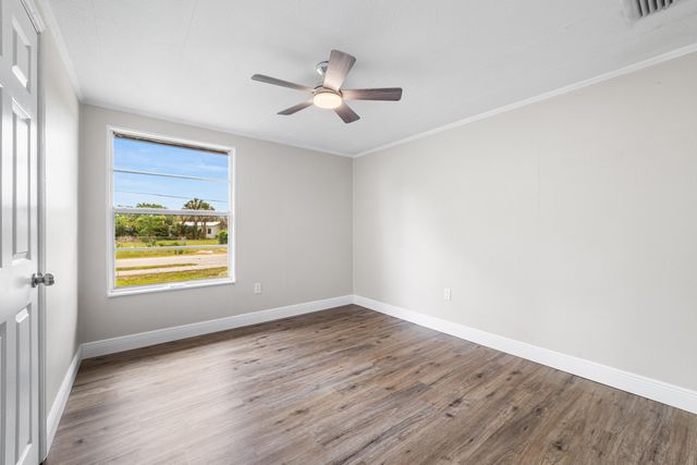 612 SW 9th Street, Okeechobee, FL 34974