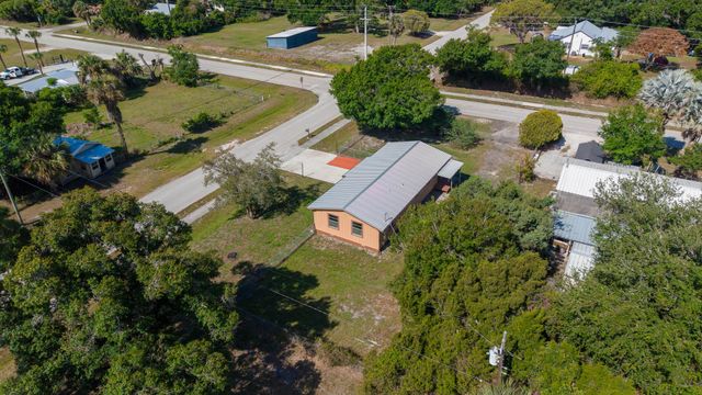 612 SW 9th Street, Okeechobee, FL 34974