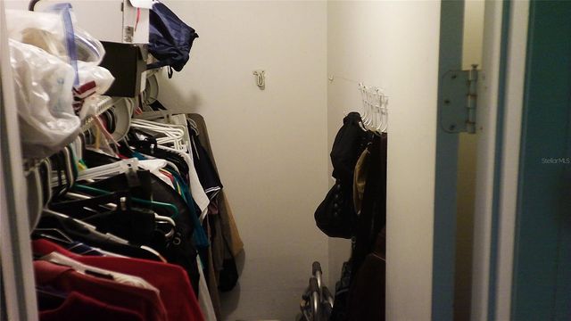 3227 QUEENSBORO AVENUE S, St Petersburg, FL 33712