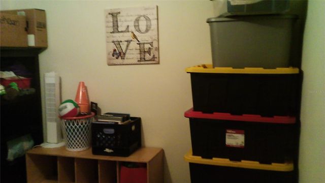 3227 QUEENSBORO AVENUE S, St Petersburg, FL 33712