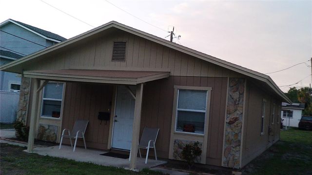 3227 QUEENSBORO AVENUE S, St Petersburg, FL 33712