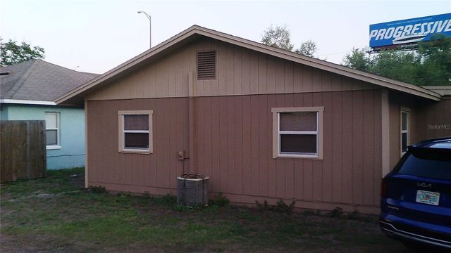 3227 QUEENSBORO AVENUE S, St Petersburg, FL 33712