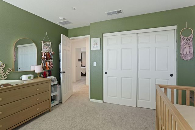 1601 Redhaven Pl, Hughson, CA 95326