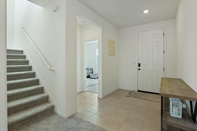 1601 Redhaven Pl, Hughson, CA 95326