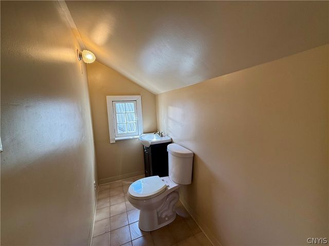 392 Mildred Avenue, Syracuse, NY 13206
