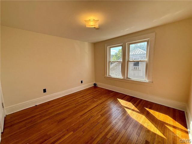 392 Mildred Avenue, Syracuse, NY 13206