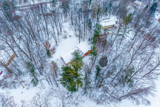 17220 Valley Drive, Big Rapids, MI 49307