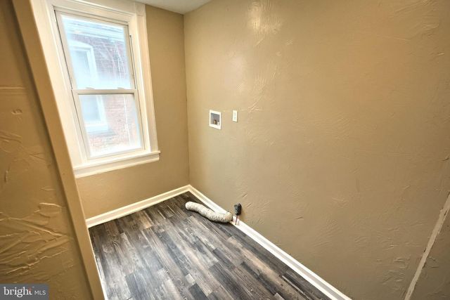 1415 W KING ST, York, PA 17404