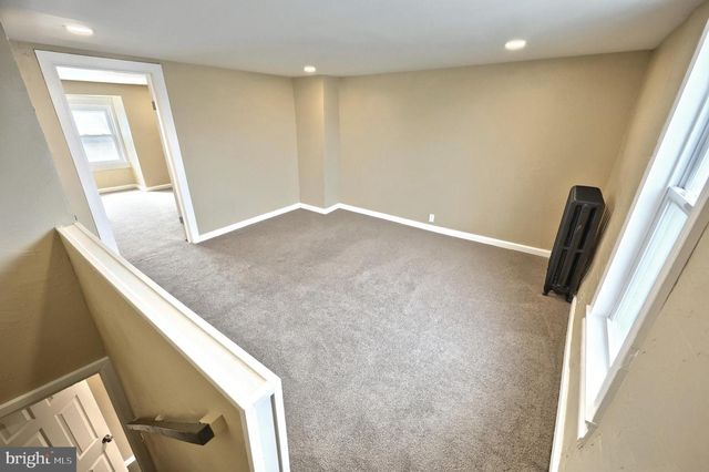 1415 W KING ST, York, PA 17404