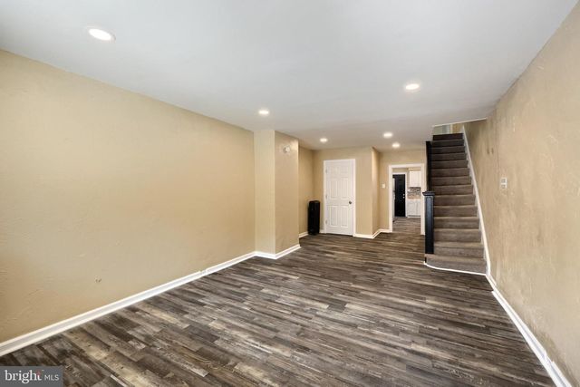 1415 W KING ST, York, PA 17404