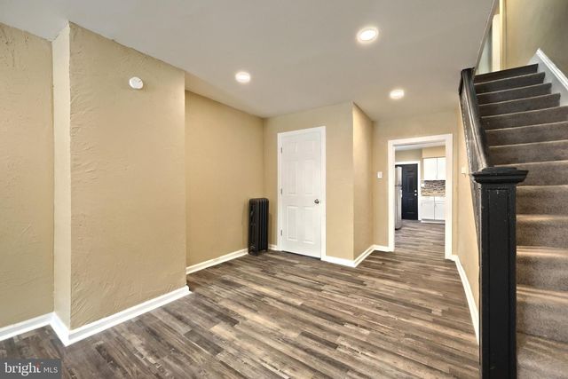1415 W KING ST, York, PA 17404