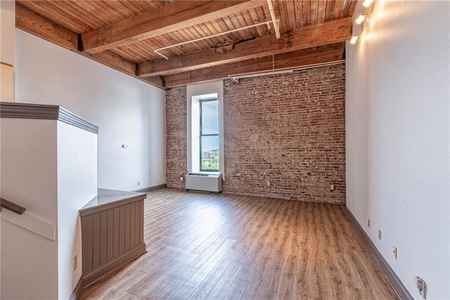 308 W 8th Street 510, Kansas City, MO 64105