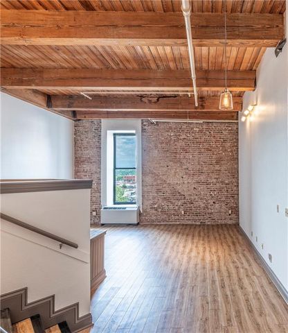 308 W 8th Street 510, Kansas City, MO 64105