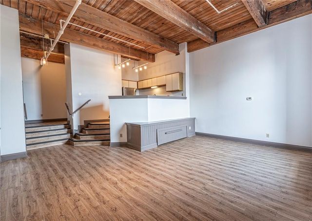 308 W 8th Street 510, Kansas City, MO 64105