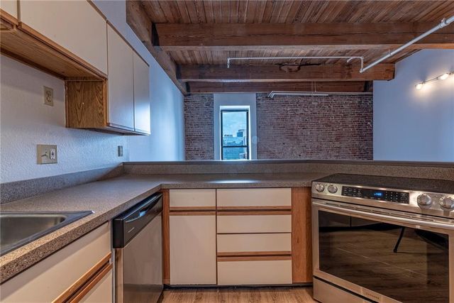 308 W 8th Street 510, Kansas City, MO 64105