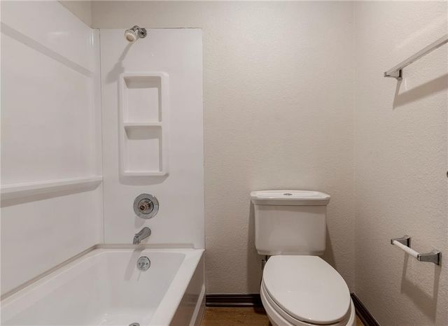 308 W 8th Street 510, Kansas City, MO 64105