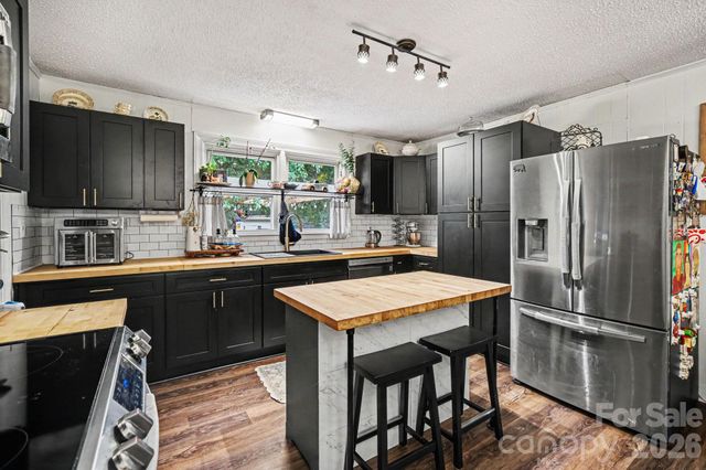 1224 Petes Road, Lincolnton, NC 28092