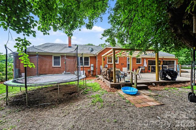 1224 Petes Road, Lincolnton, NC 28092