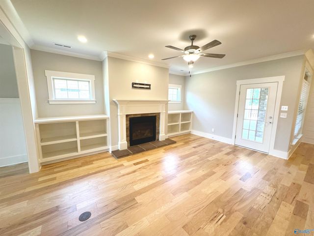 9574 Abington Cove Boulevard, Madison, AL 35757