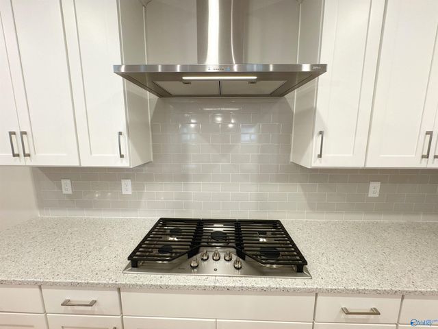 9574 Abington Cove Boulevard, Madison, AL 35757