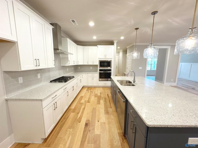 9574 Abington Cove Boulevard, Madison, AL 35757