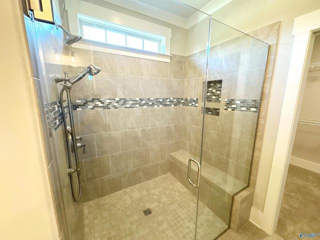 9574 Abington Cove Boulevard, Madison, AL 35757