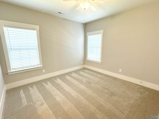 9574 Abington Cove Boulevard, Madison, AL 35757