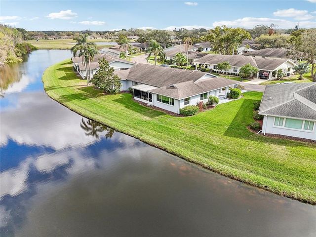 2022 HEATHFIELD CIRCLE, Sun City Center, FL 33573